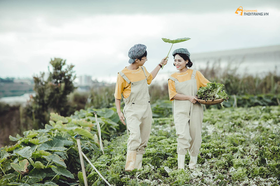 Muốn mặc đồ đôi đẹp hãy phối theo cách sau